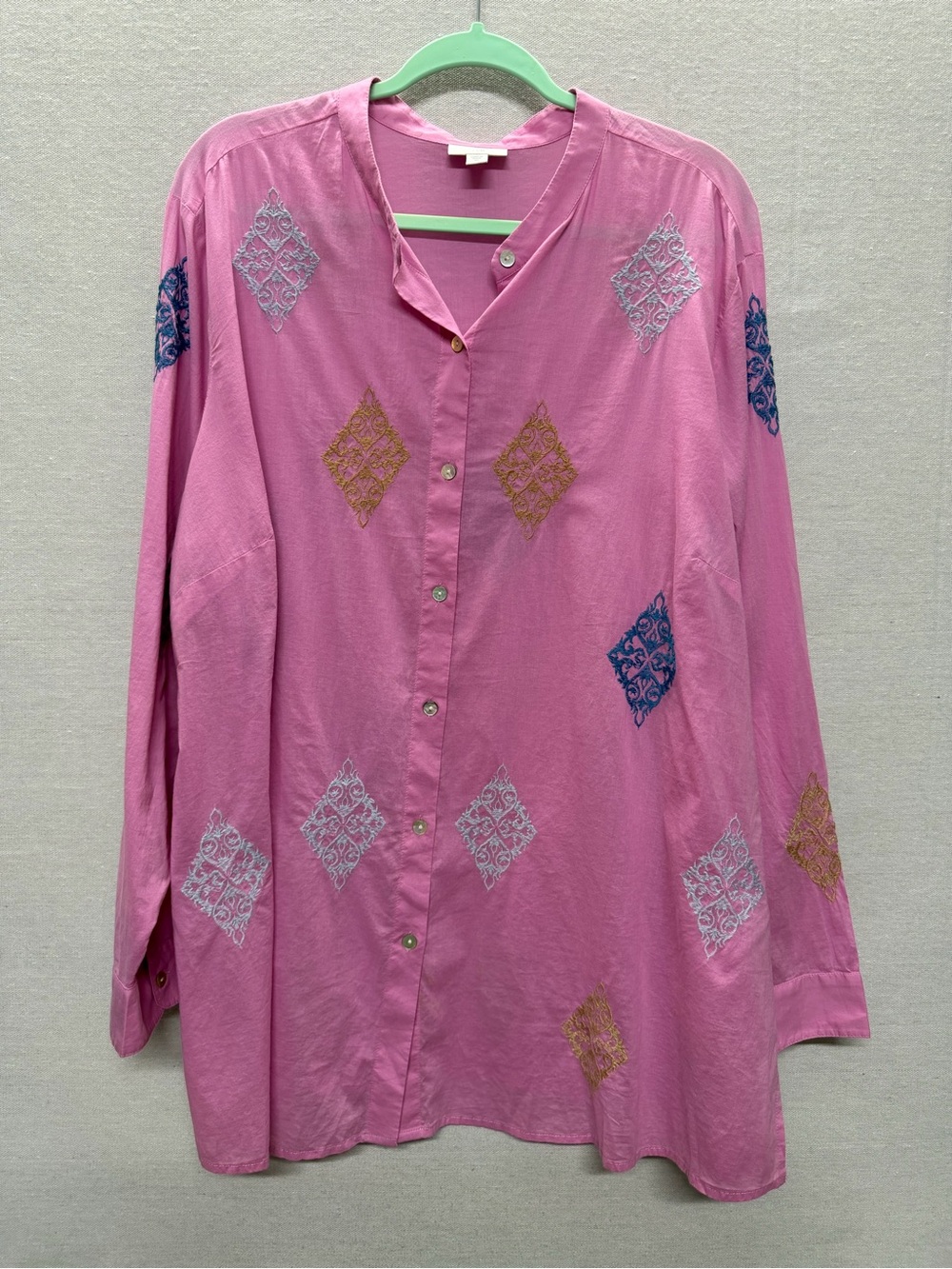 J. Jill Pink Embroidered Diamond Motif Button Down Shirt - size 2X